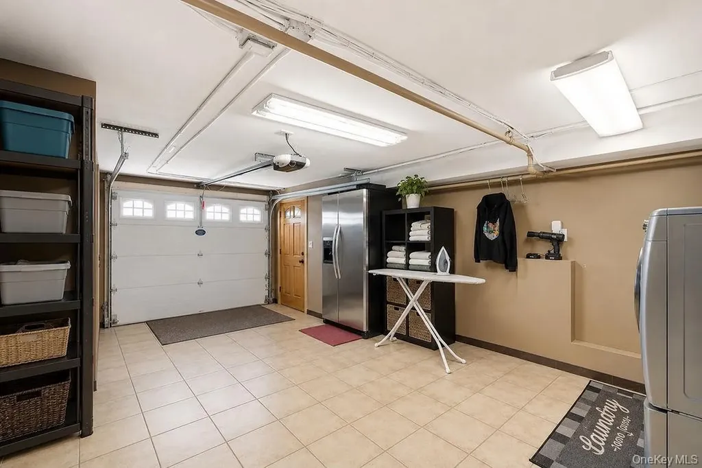 159-48 91st Street Howard Beach NY 11414