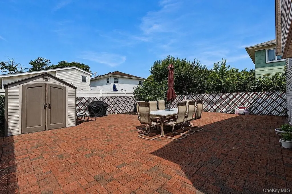 159-48 91st Street Howard Beach NY 11414