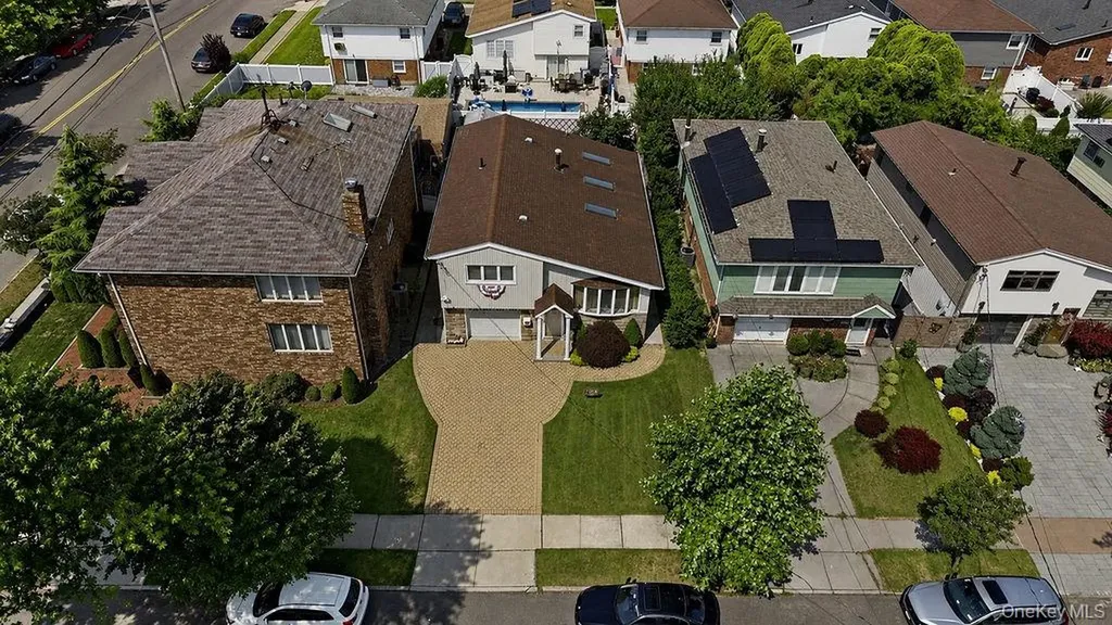159-48 91st Street Howard Beach NY 11414