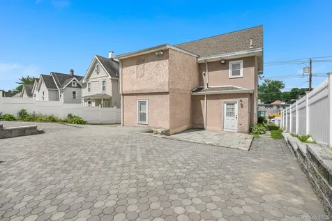 609 Washington Street Peekskill NY 10566