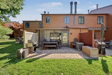3 Adrian Court Cortlandt Manor NY 10567