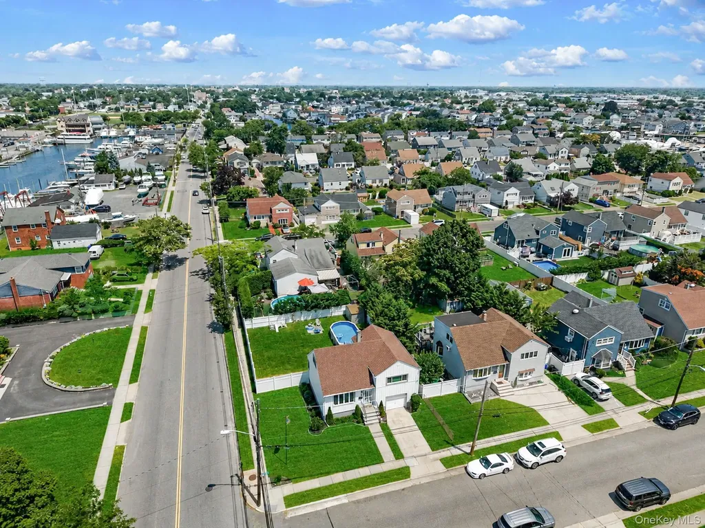 4 Martha Street Freeport NY 11520