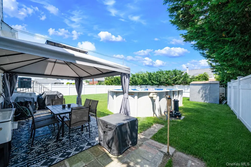 4 Martha Street Freeport NY 11520