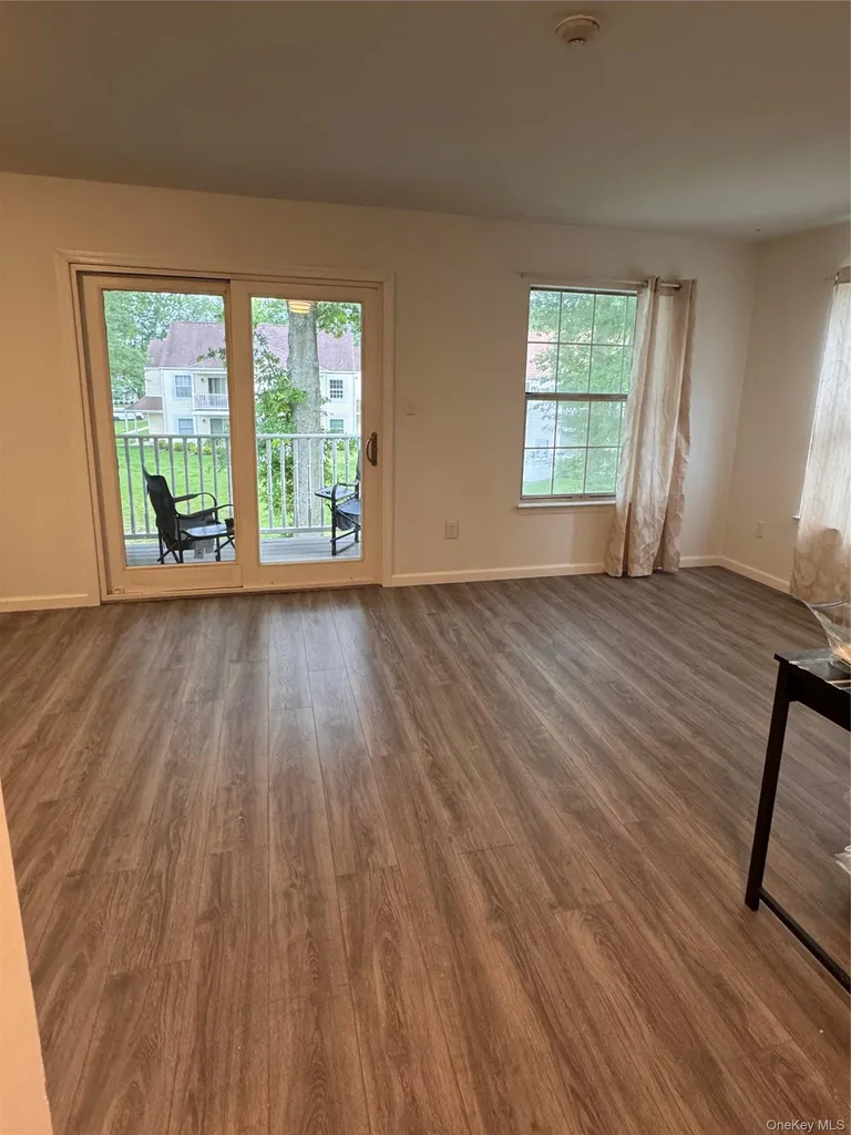 99 Fairview Circle Middle Island NY 11953