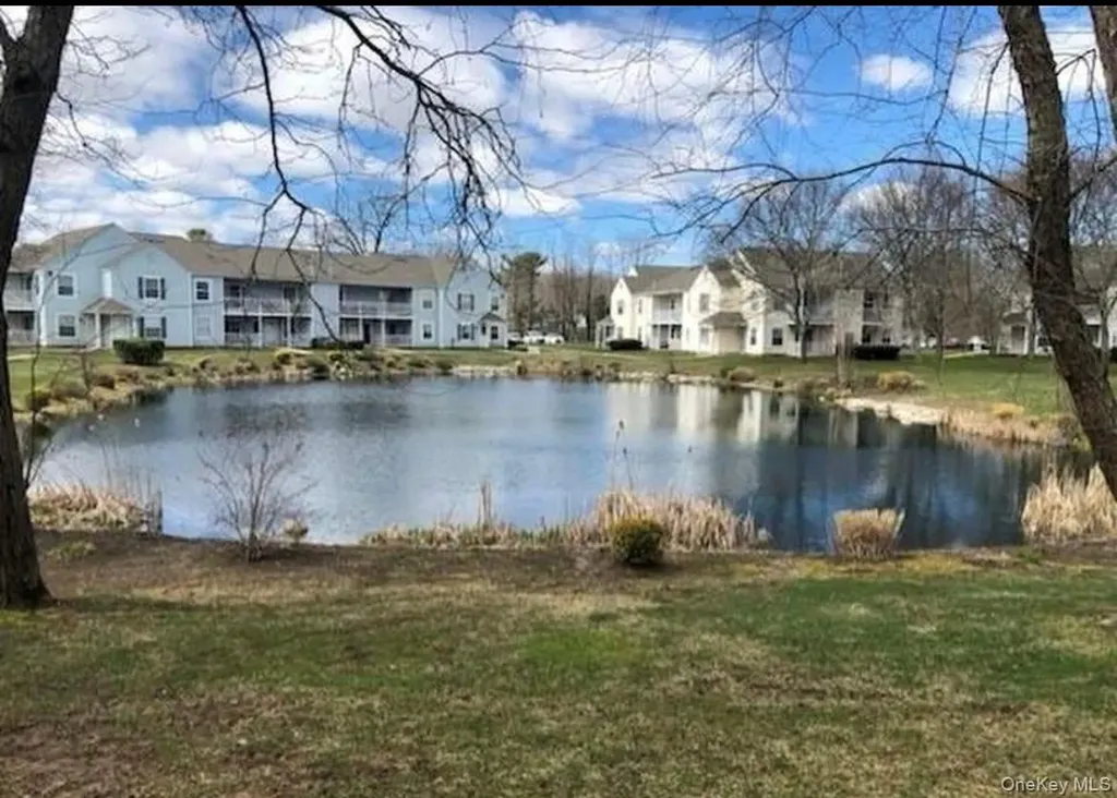 99 Fairview Circle Middle Island NY 11953