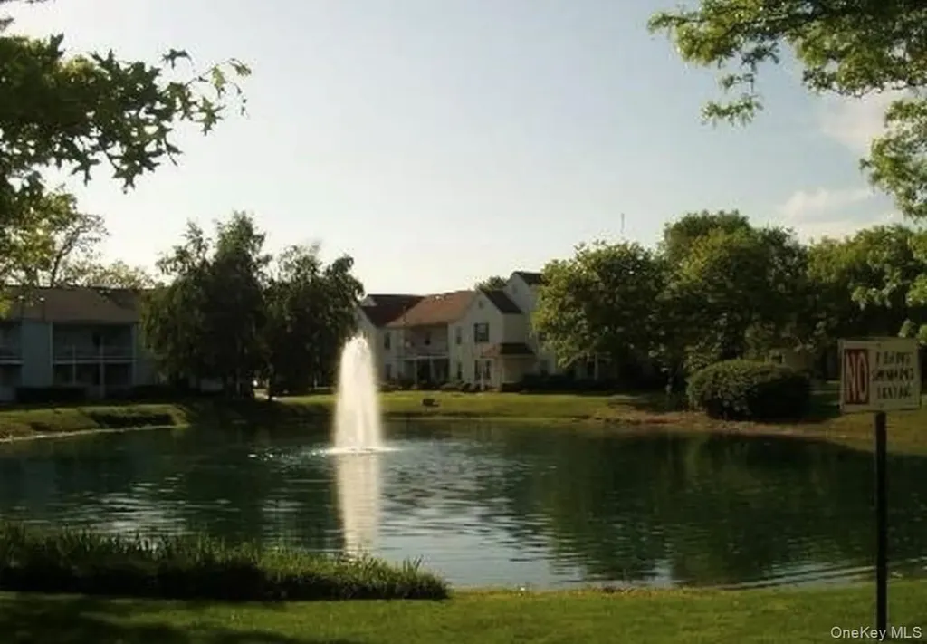 99 Fairview Circle Middle Island NY 11953