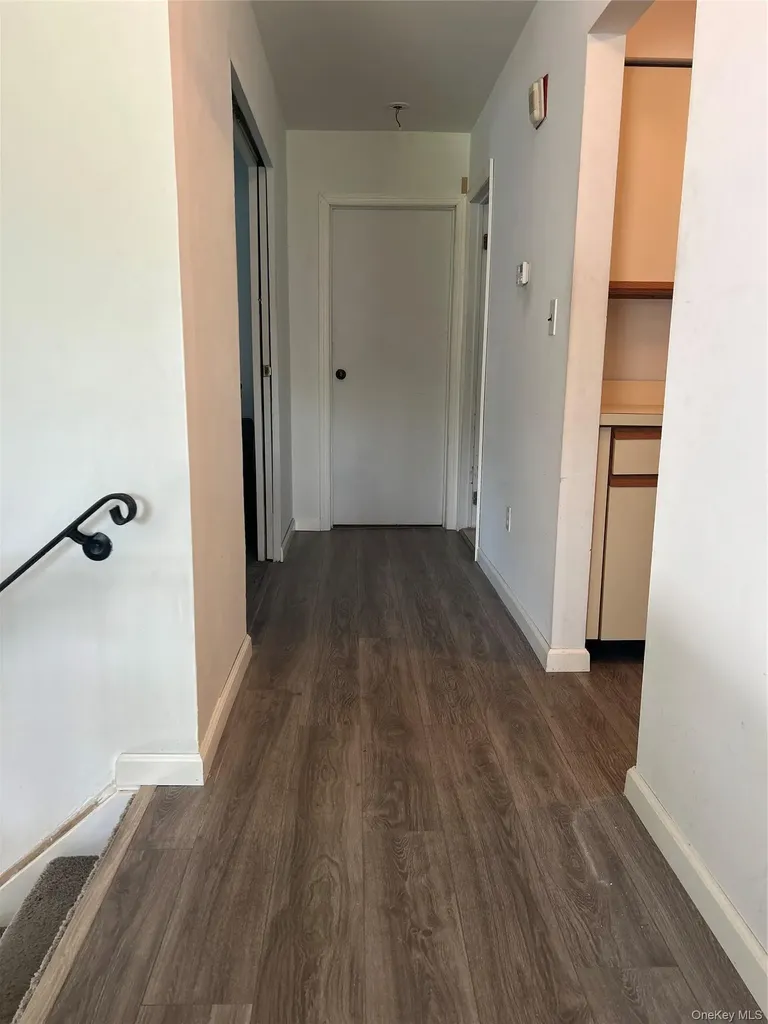 99 Fairview Circle Middle Island NY 11953