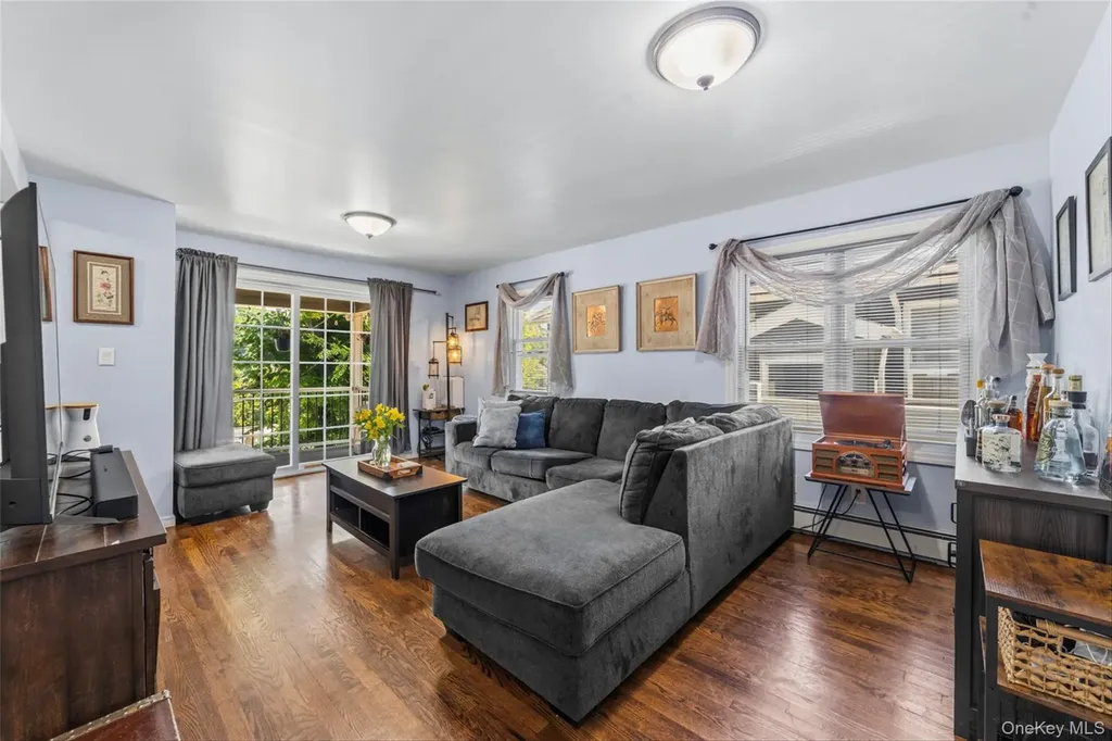 1463 Lincoln Terrace Peekskill NY 10566