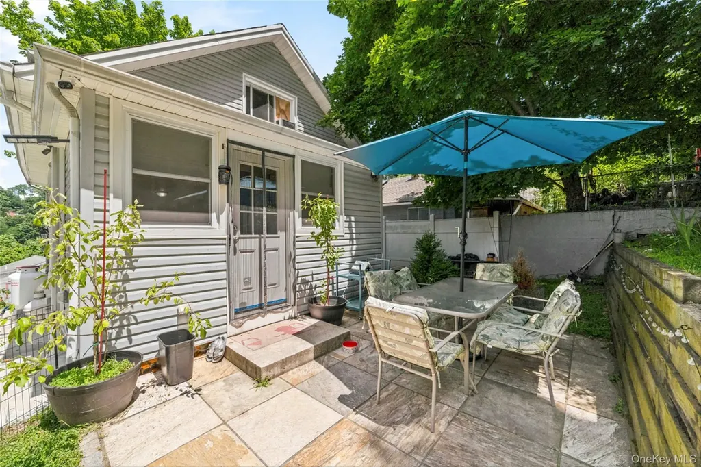1463 Lincoln Terrace Peekskill NY 10566