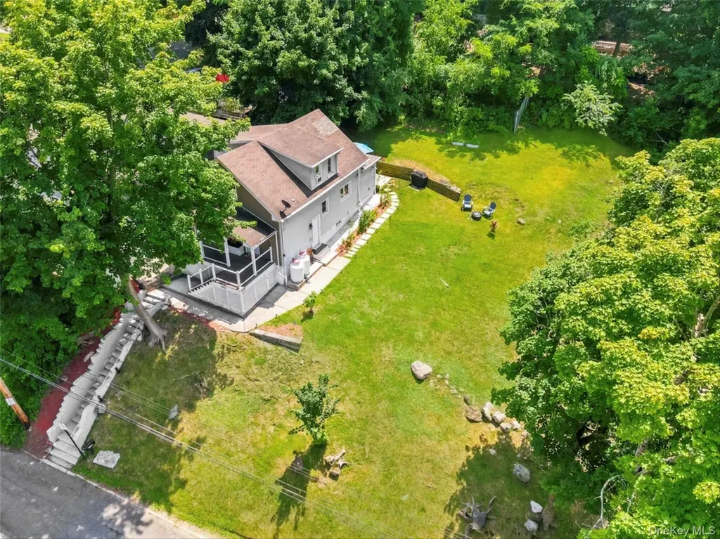 1463 Lincoln Terrace Peekskill NY 10566