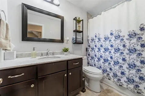 1463 Lincoln Terrace Peekskill NY 10566