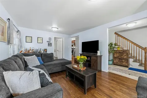 1463 Lincoln Terrace Peekskill NY 10566