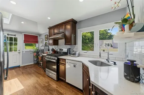1463 Lincoln Terrace Peekskill NY 10566