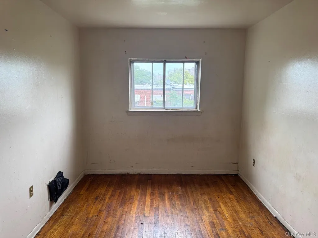 3234 Wickham Avenue Bronx NY 10469