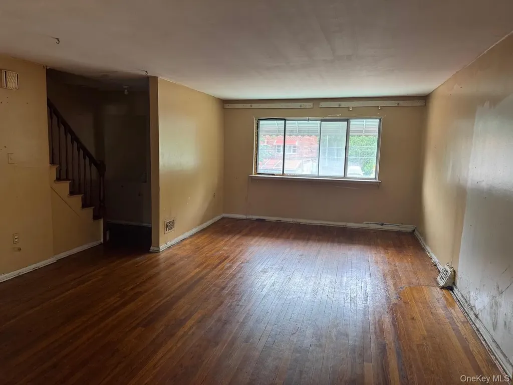3234 Wickham Avenue Bronx NY 10469