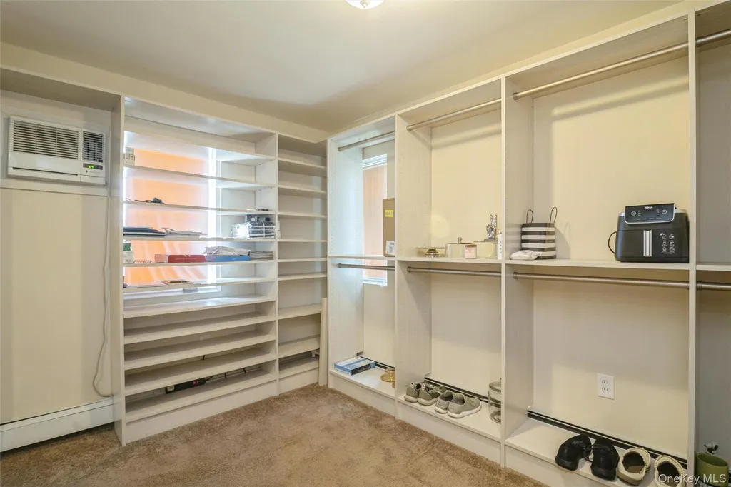 45 Abbot Lane Hicksville NY 11801