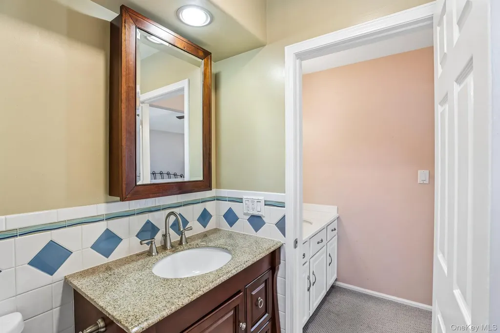 187 Glen Drive Ridge NY 11961