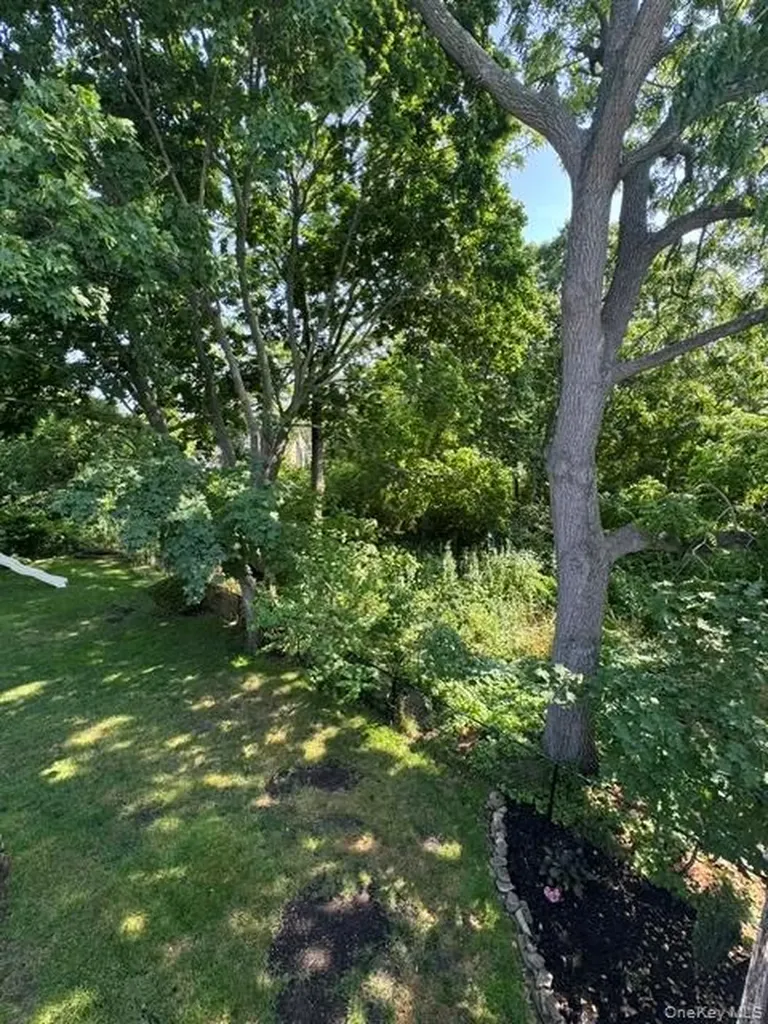 49A Madison Street Blue Point NY 11715