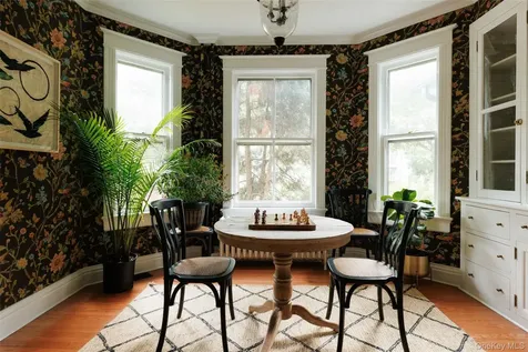 62 Livingston Street Rhinebeck NY 12572