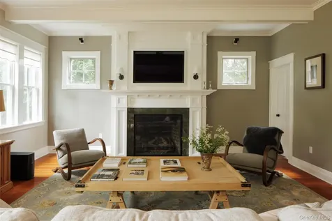 62 Livingston Street Rhinebeck NY 12572