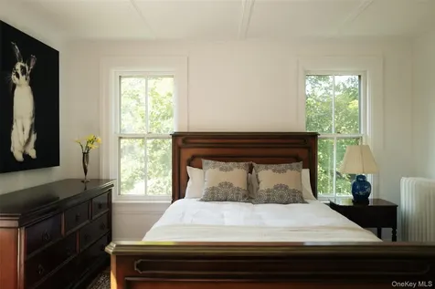 62 Livingston Street Rhinebeck NY 12572
