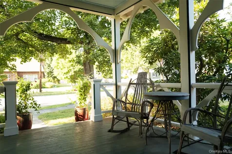 62 Livingston Street Rhinebeck NY 12572