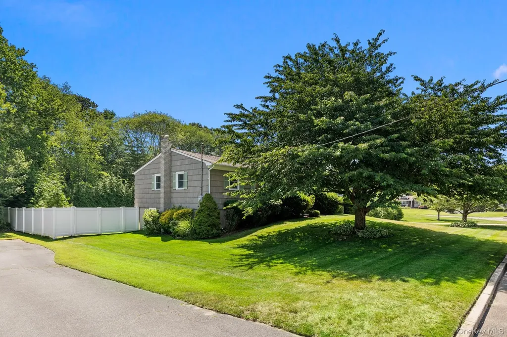 47 Wilson Street Blue Point NY 11715