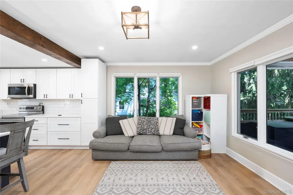 71 W Lake Boulevard Mahopac NY 10541