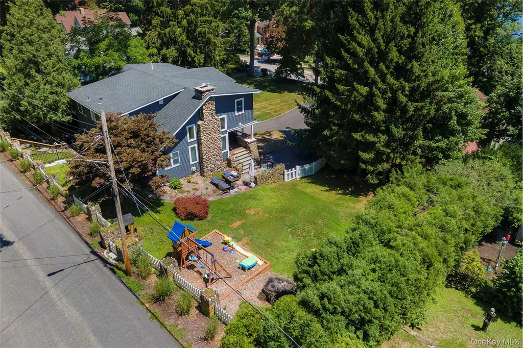 71 W Lake Boulevard Mahopac NY 10541