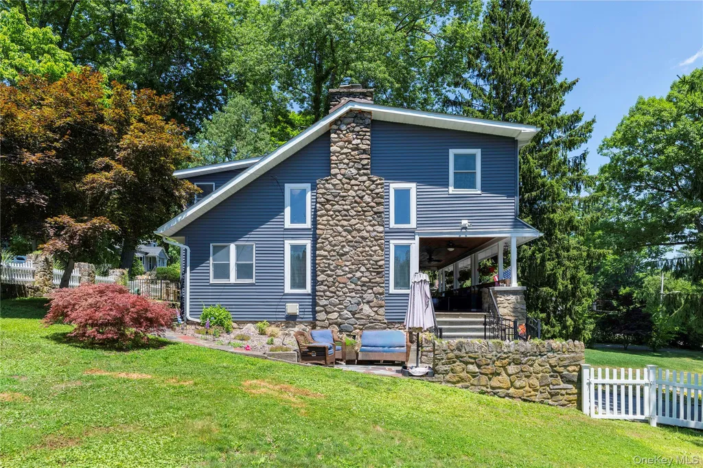 71 W Lake Boulevard Mahopac NY 10541