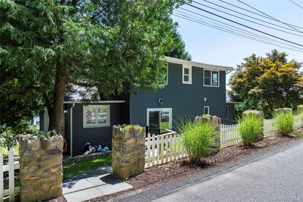 71 W Lake Boulevard Mahopac NY 10541