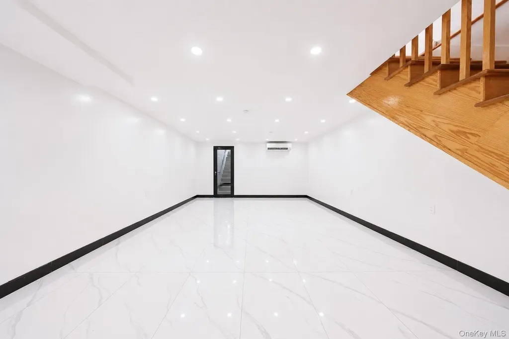 25 Goodwin Place Brooklyn NY 11221
