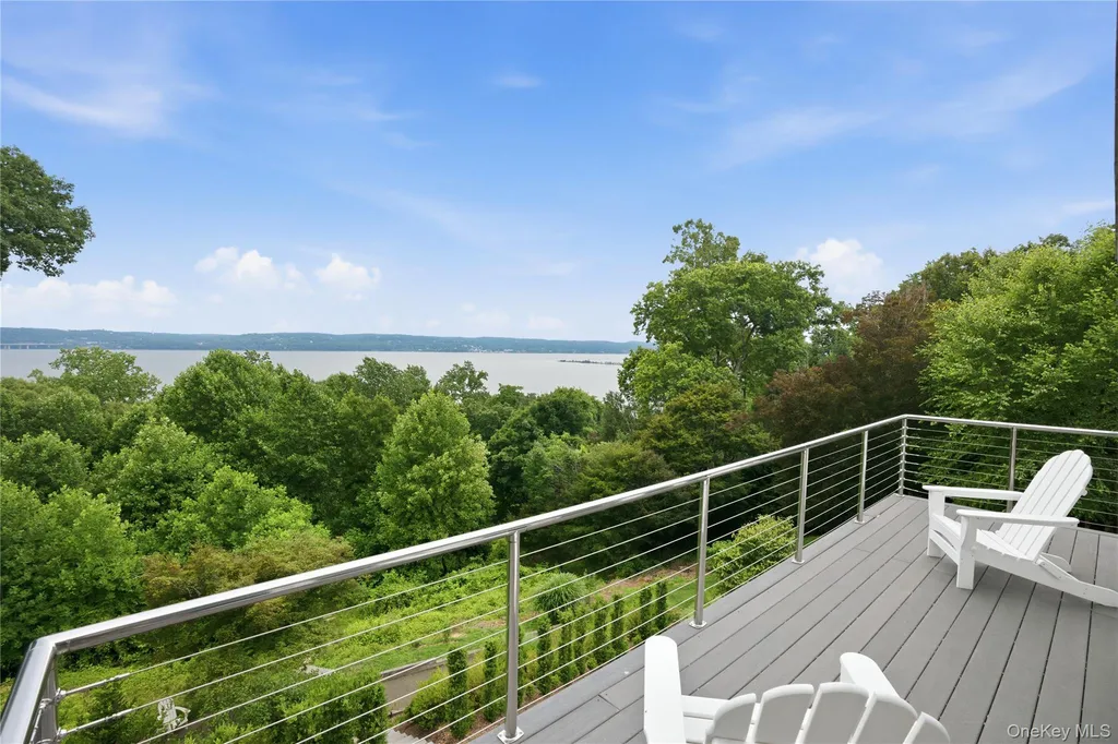 897 Route 9w S Nyack NY 10960
