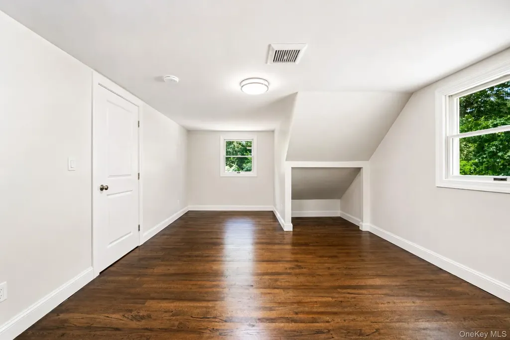 245 Melville Road Huntington Station NY 11746