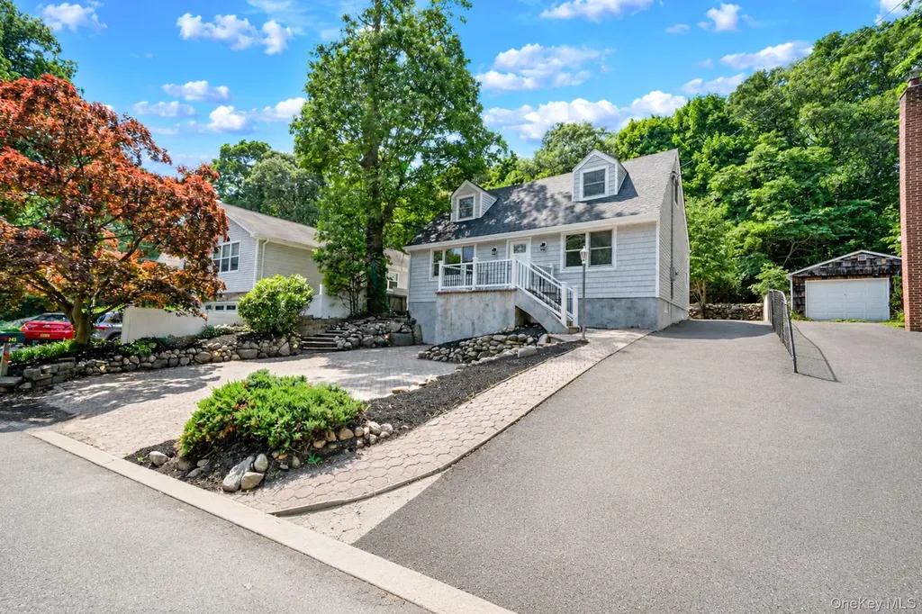 245 Melville Road Huntington Station NY 11746