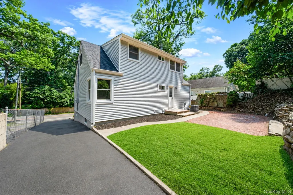 245 Melville Road Huntington Station NY 11746