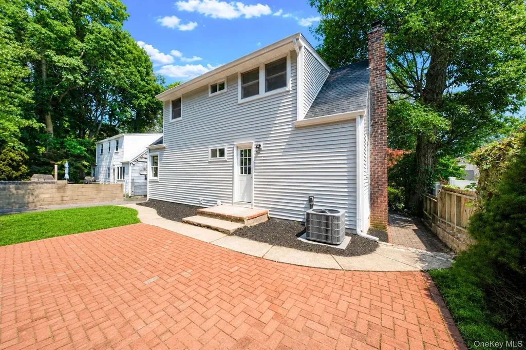 245 Melville Road Huntington Station NY 11746