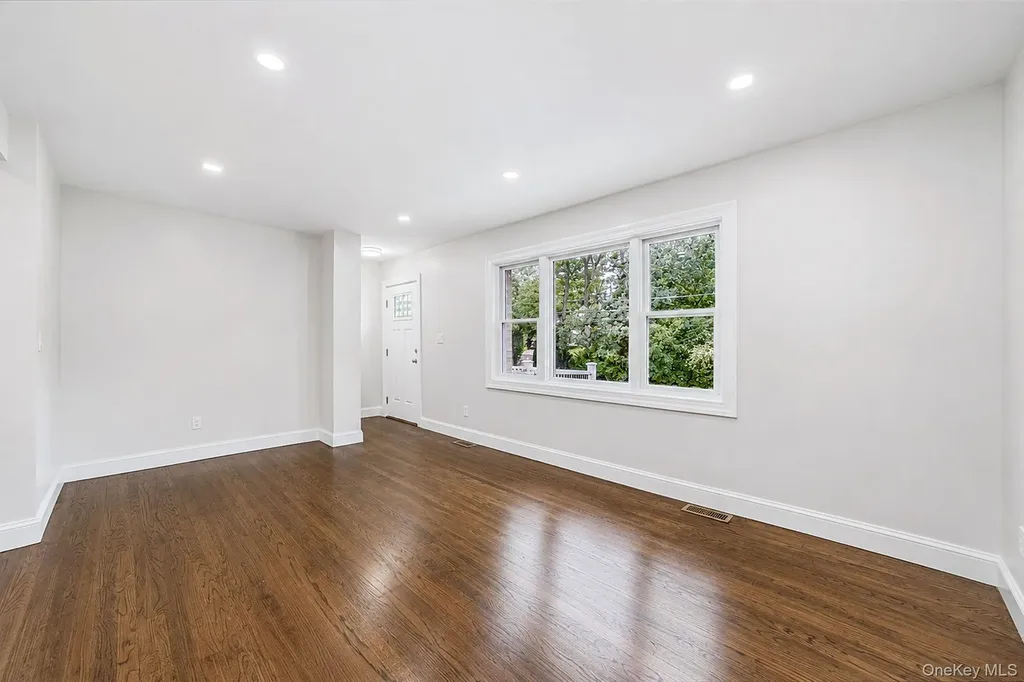 245 Melville Road Huntington Station NY 11746
