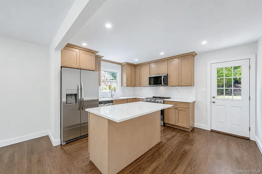 245 Melville Road Huntington Station NY 11746