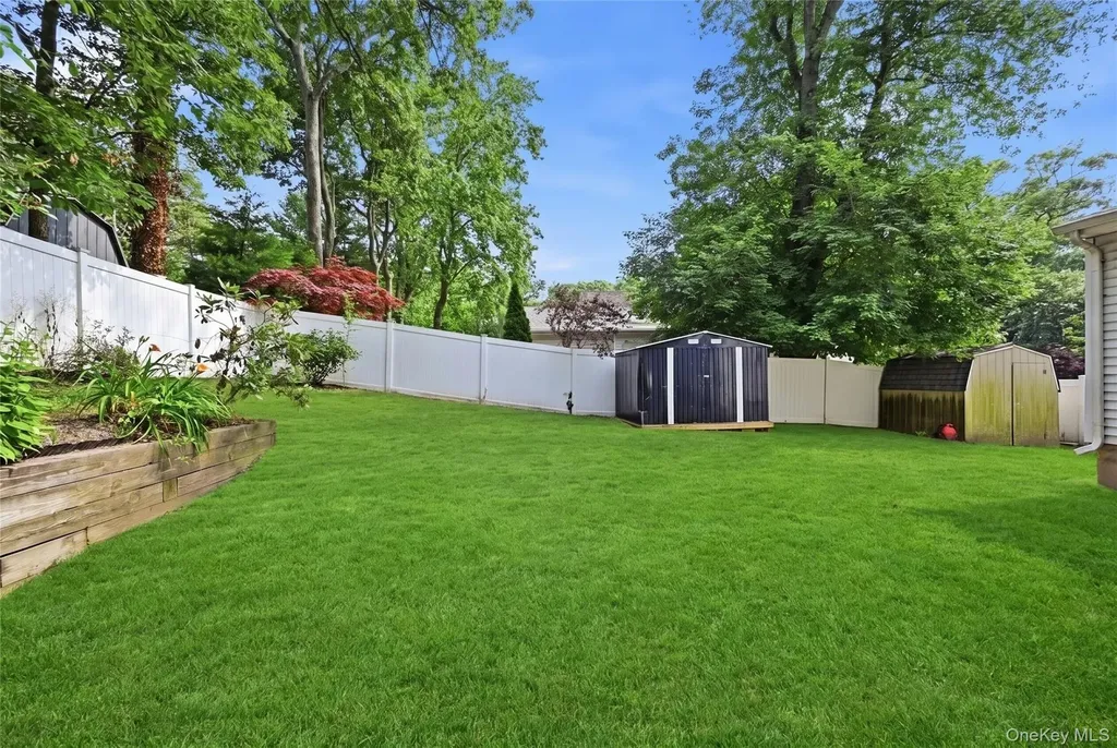 15 Birch Road Rocky Point NY 11778