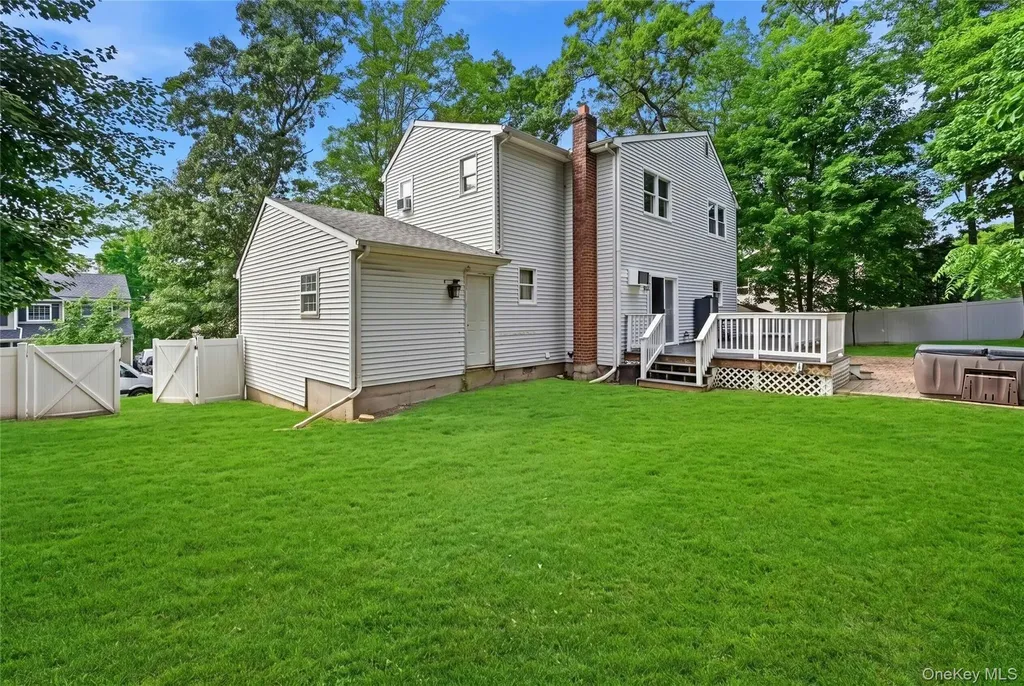 15 Birch Road Rocky Point NY 11778