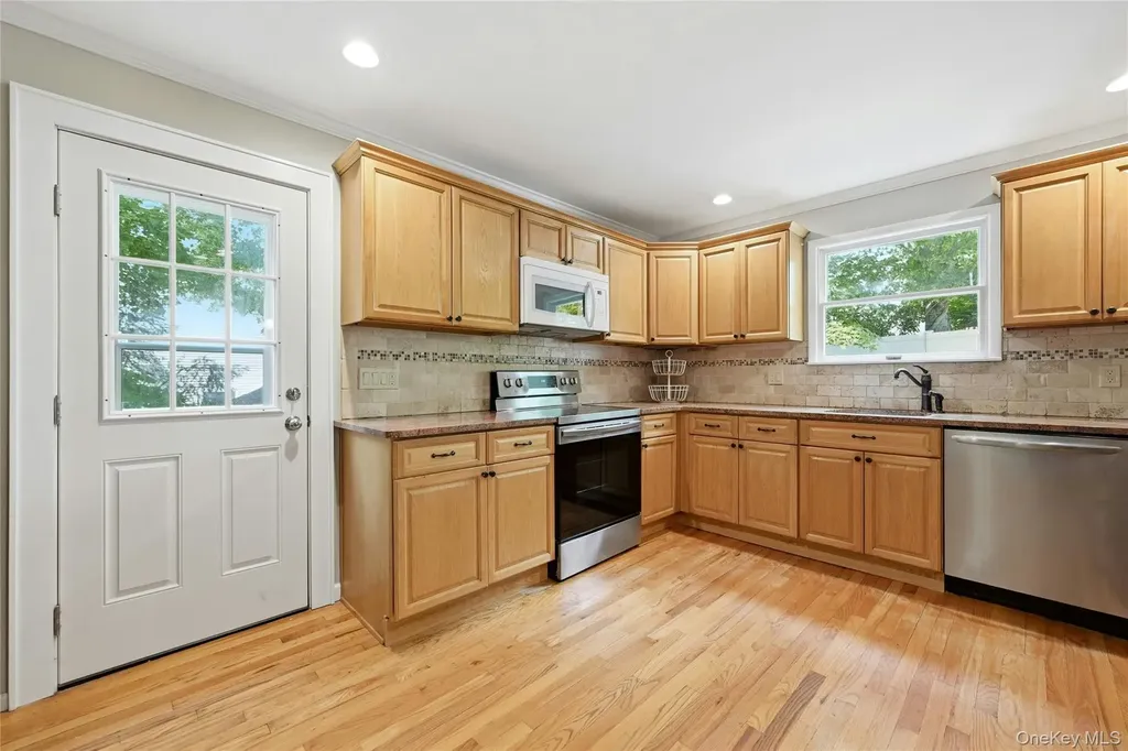 15 Birch Road Rocky Point NY 11778