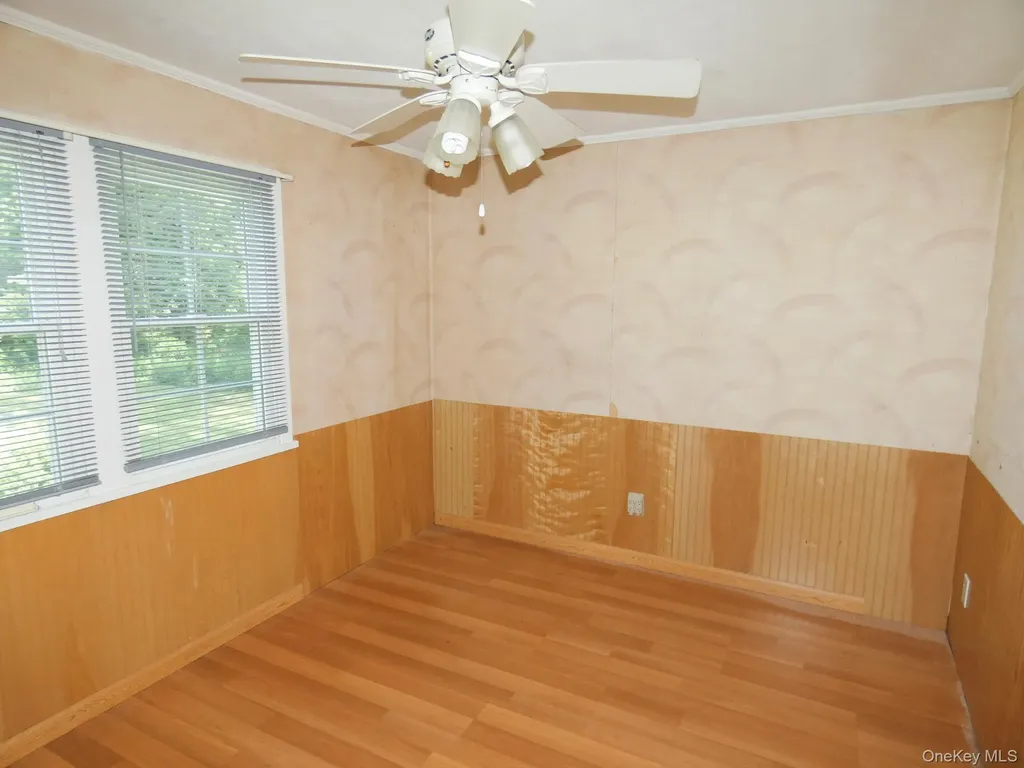 28 Hilltop Drive New Windsor NY 12553