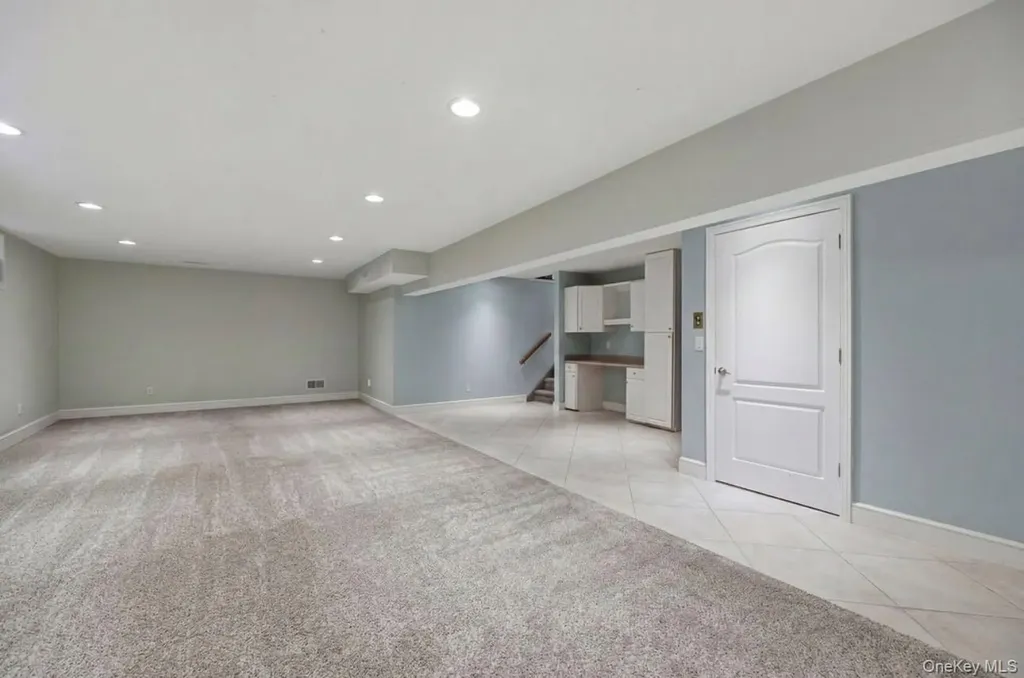 17 Nottingham Way Mahopac NY 10541