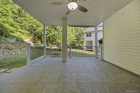 17 Nottingham Way Mahopac NY 10541