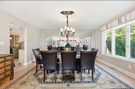 17 Nottingham Way Mahopac NY 10541