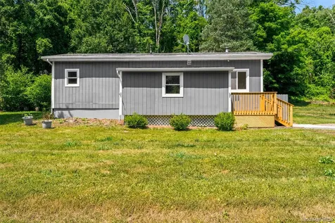 84 Dorn Road Lagrangeville NY 12540