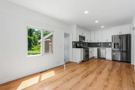 84 Dorn Road Lagrangeville NY 12540