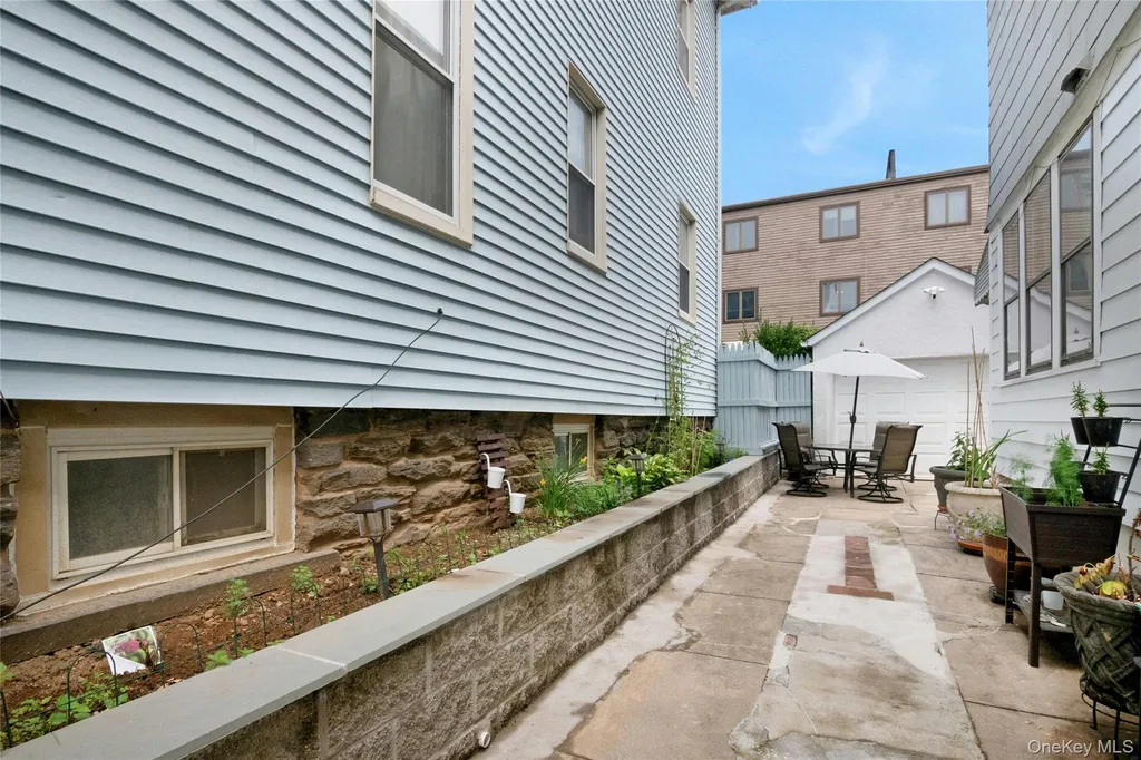 151 Beechwood Avenue Mount Vernon NY 10553