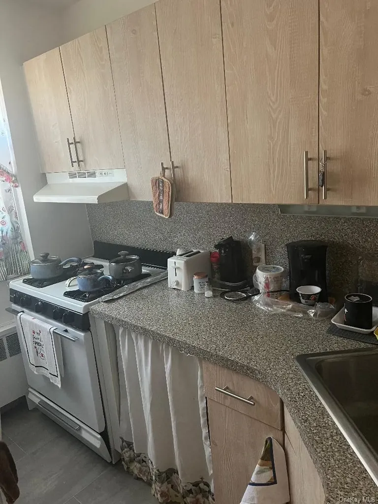 155-24 84th Street Howard Beach NY 11414